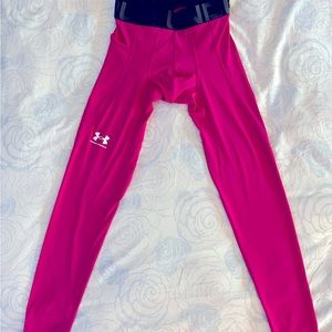 Under armor, men’s compression leggings, medium,excellent condition, color pink